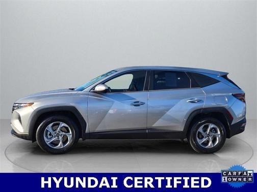 2022 Hyundai TUCSON SE