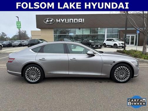 2023 Genesis Electrified G80 Base