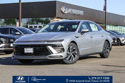 Silver 2026 Hyundai SONATA Hybrid Blue