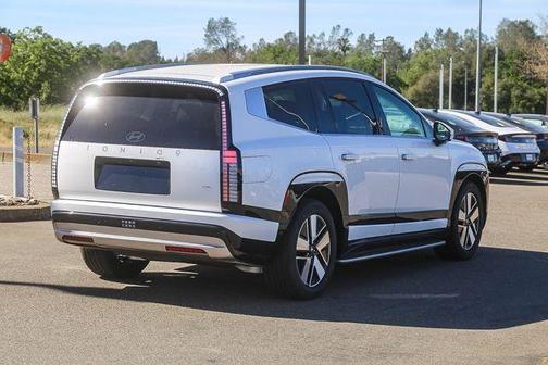 Snow White Pearl 2026 Hyundai IONIQ 9 SEL