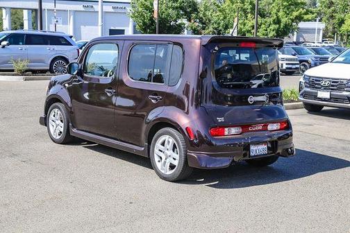 Bitter Chocolate Pearl 2009 Nissan Cube 1.8 SL