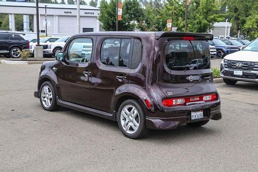 Bitter Chocolate Pearl 2009 Nissan Cube 1.8 SL