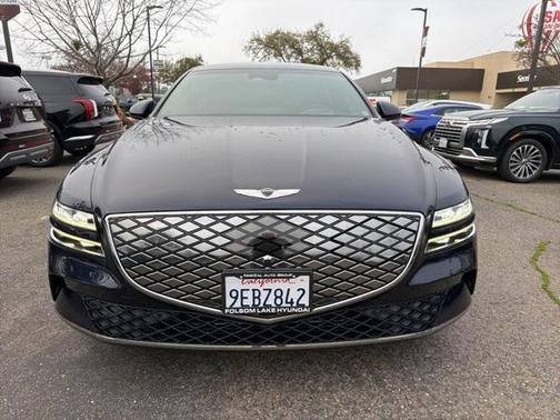 2023 Genesis Electrified G80 Base