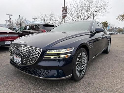 2023 Genesis Electrified G80 Base
