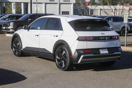 2026 Hyundai IONIQ 5 SEL