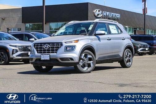 Shimmering Silver 2026 Hyundai VENUE SEL