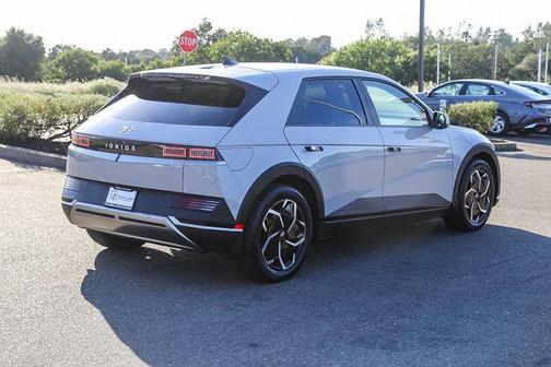 Cyber Gray 2024 Hyundai IONIQ 5 SEL