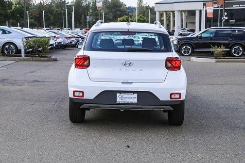 Lunar White 2026 Hyundai VENUE SEL