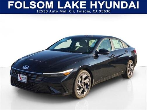 2025 Hyundai ELANTRA Limited