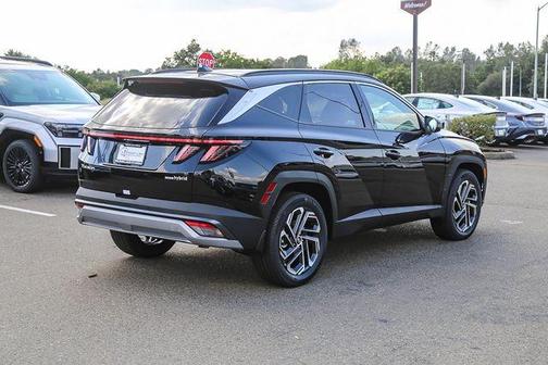 Ash Black 2026 Hyundai TUCSON Hybrid Limited