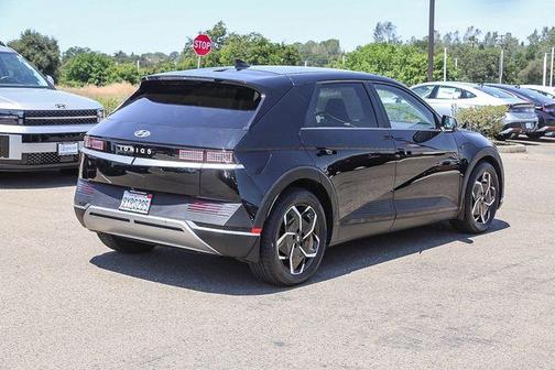 Black 2023 Hyundai IONIQ 5 SEL