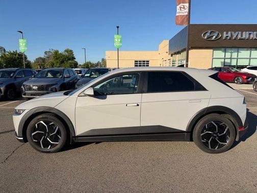 Cyber Gray 2024 Hyundai IONIQ 5 SEL