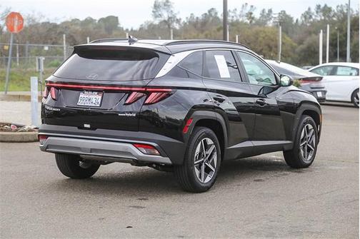 2025 Hyundai TUCSON Hybrid SEL Convenience