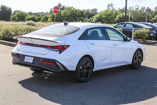 Serenity White Pearl 2026 Hyundai ELANTRA SEL Sport