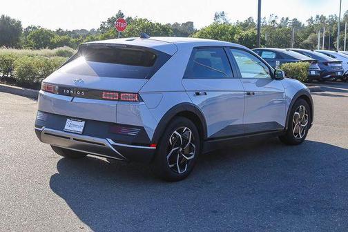Cyber Gray 2024 Hyundai IONIQ 5 SEL