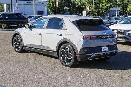 Cyber Gray 2024 Hyundai IONIQ 5 SEL