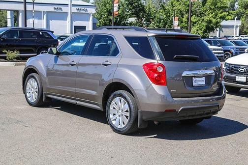 Gold Mist Metallic 2010 Chevrolet Equinox 2LT