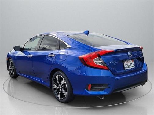 2017 Honda Civic Touring