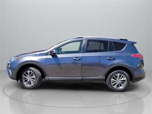 2017 Toyota RAV4 Hybrid XLE