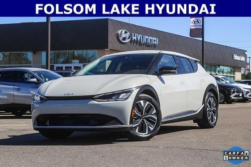 Glacier 2024 Kia EV6 Light