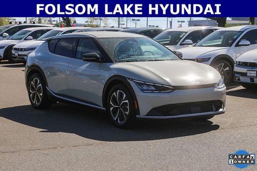 Glacier 2024 Kia EV6 Light