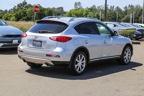 Liquid Platinum 2017 INFINITI QX50 Base