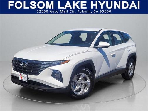 2024 Hyundai TUCSON SE