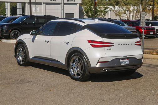 Uyuni White 2023 Genesis GV60 Performance