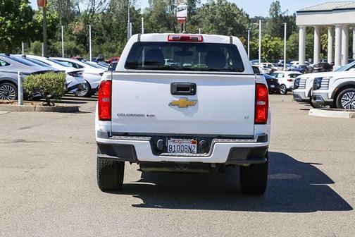 Summit White 2018 Chevrolet Colorado LT