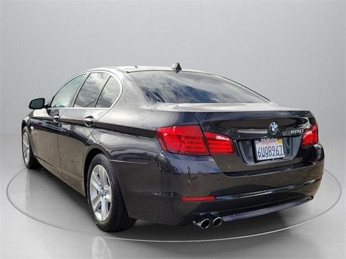 2012 BMW 528 i
