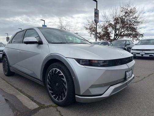 2023 Hyundai IONIQ 5 Limited