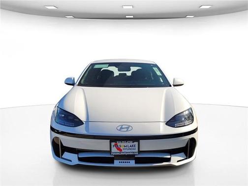 2025 Hyundai IONIQ 6 SE