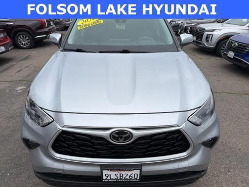 2024 Toyota Highlander XLE