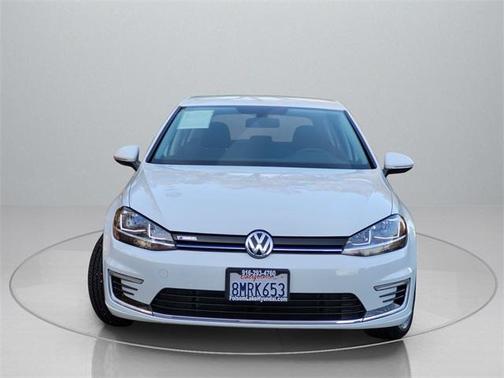 2019 Volkswagen e-Golf SE
