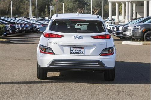2023 Hyundai KONA EV SE