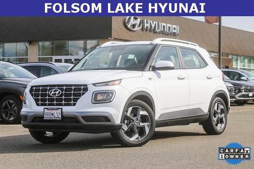 2025 Hyundai VENUE SEL