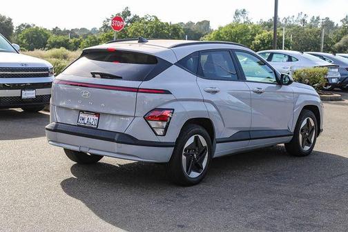 Cyber Gray Metallic 2024 Hyundai KONA EV SEL