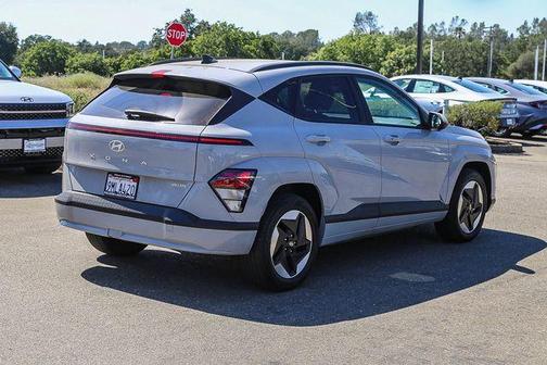 Cyber Gray Metallic 2024 Hyundai KONA EV SEL