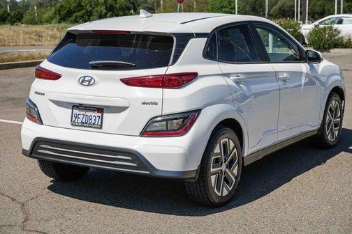 2023 Hyundai KONA EV SEL