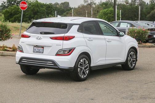 Lunar White 2023 Hyundai KONA EV SEL