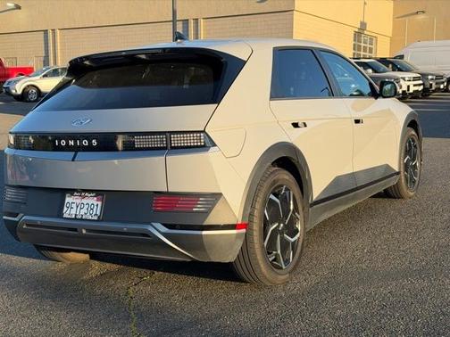 2023 Hyundai IONIQ 5 SEL