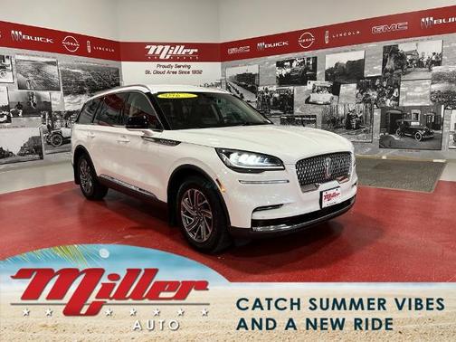 2023 Lincoln Aviator STANDARD