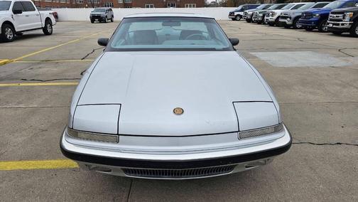 1990 Buick Reatta Base 2dr Coupe