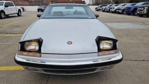 1990 Buick Reatta Base 2dr Coupe