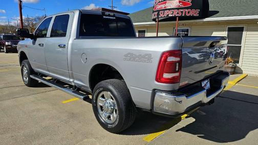 2021 RAM 2500 Tradesman 4x4 4dr Crew Cab 6.3 ft. SB Pickup