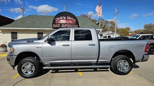 2021 RAM 2500 Tradesman 4x4 4dr Crew Cab 6.3 ft. SB Pickup