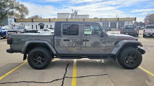 2021 Jeep Gladiator Mojave 4x4 4dr Crew Cab 5.0 ft. SB