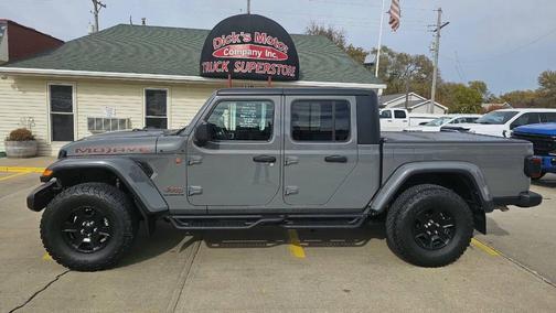 2021 Jeep Gladiator Mojave 4x4 4dr Crew Cab 5.0 ft. SB