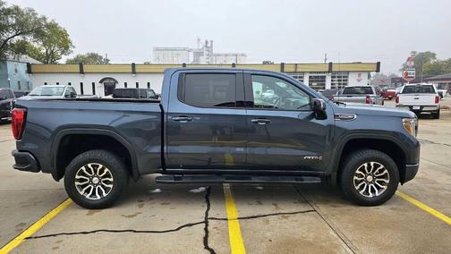 2019 GMC Sierra 1500 AT4