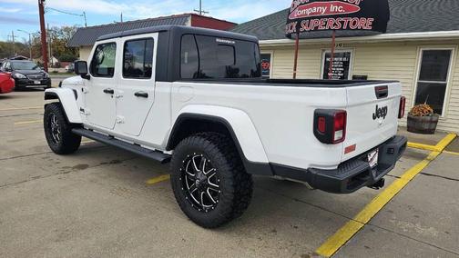 2023 Jeep Gladiator Sport S